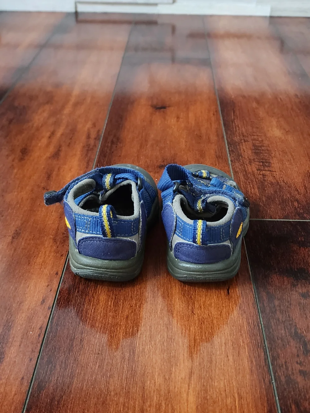 KEEN Newport H2 Toddler Sport Sandals Blue Waterproof Closed Toe Size US 4 EU 19